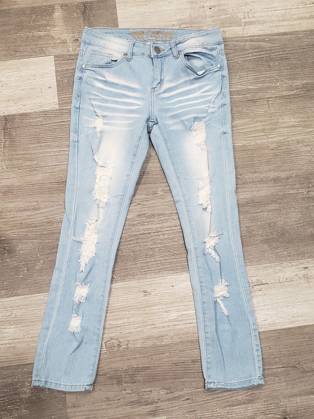 VIP Jeans Distressed Light Washed Blue Jeans | Size 5 / 6